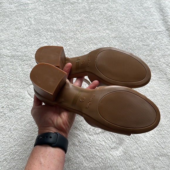 Dream Pairs Tan/Nude Chunkle 2" Block Heels w/ Ankle Strap Size 8.5 - Picture 8 of 16